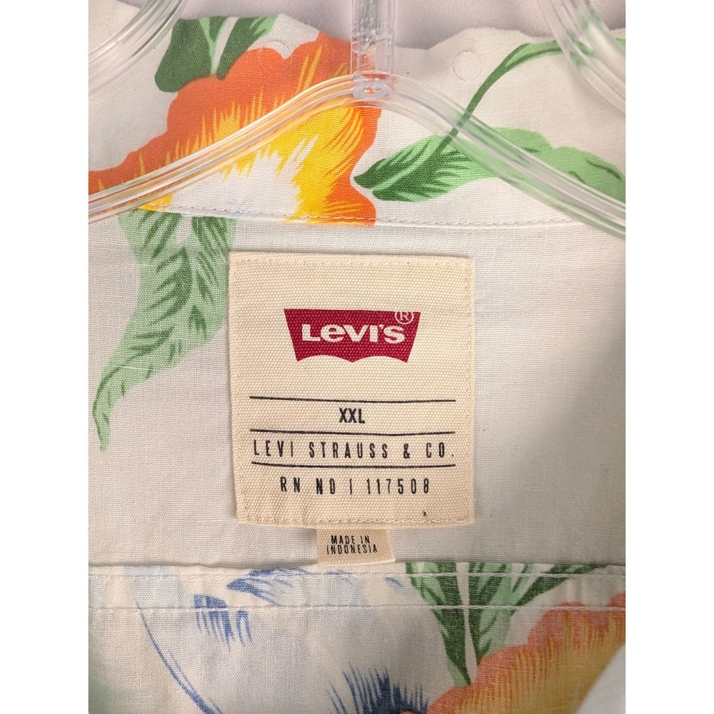 Levi's Button Up Shirt Mens XXL White Floral Tropical Hawaiian Short Sleeve - Picture 3 of 10